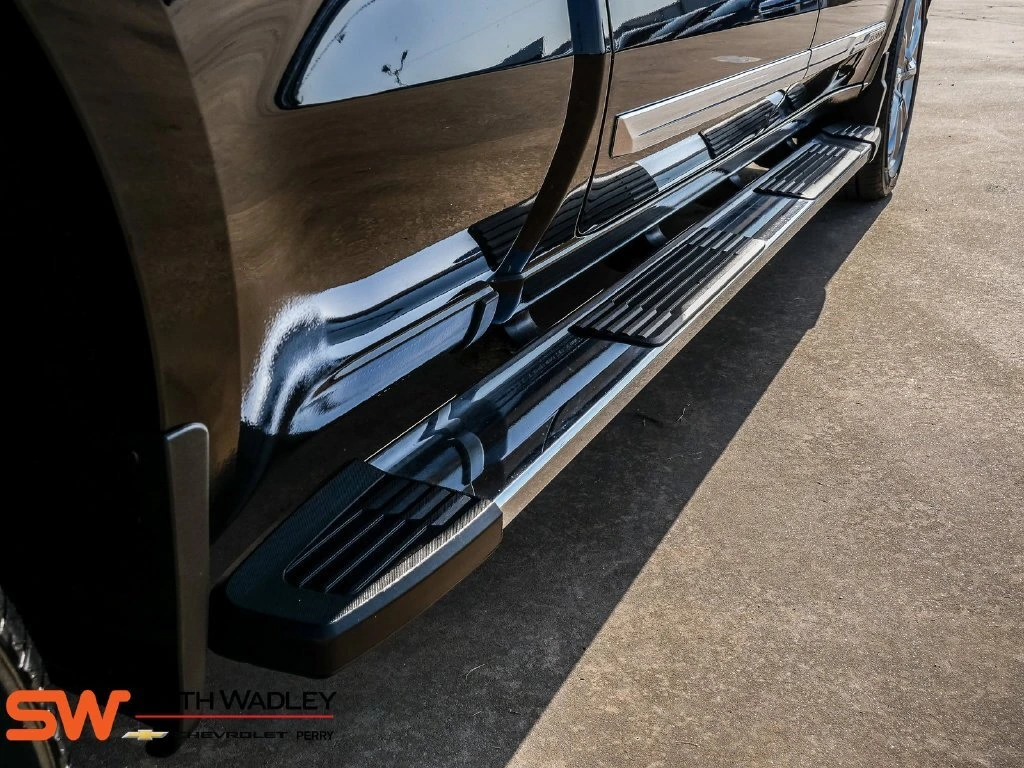2022 Chevrolet Silverado 1500 High Country - Photo 12