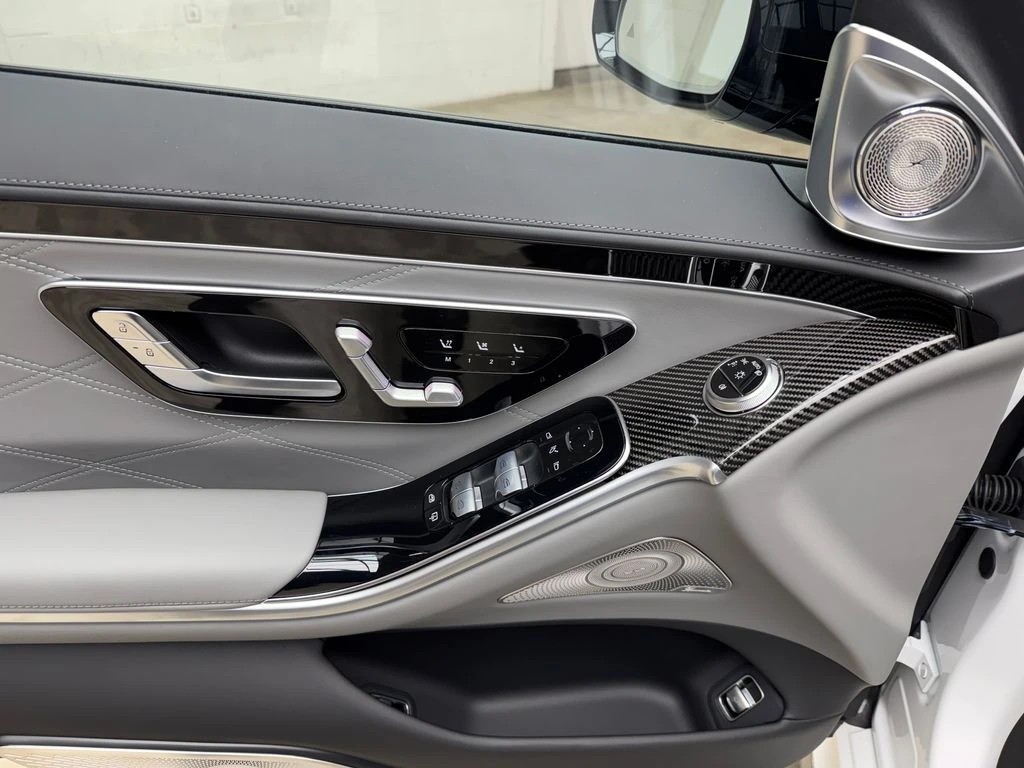 2026 Mercedes-Benz S-Class AMG S 63 - Photo 9