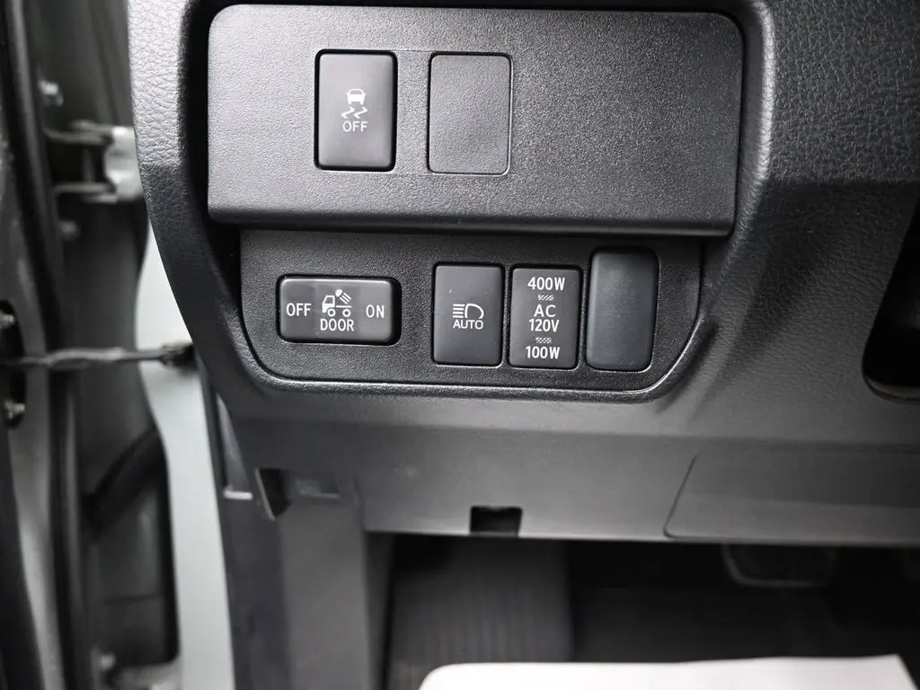2022 Toyota Tacoma TRD Off-Road V6 photo 19