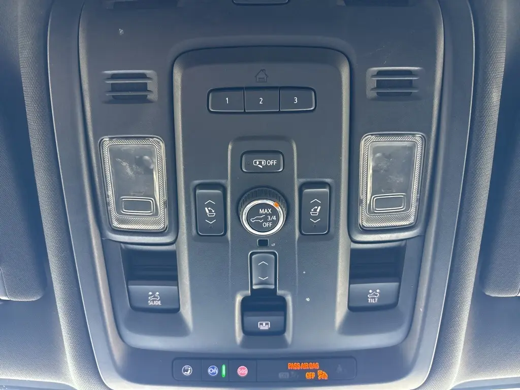 2021 Gmc Yukon Denali photo 22