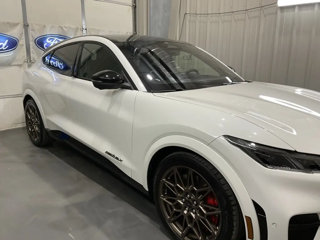 2024 Ford Mustang Mach-E GT photo 4
