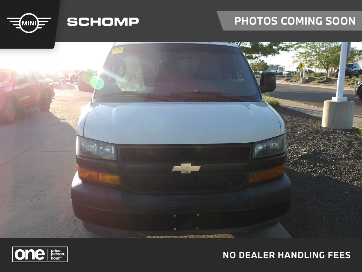 2019 Chevrolet Express 2500 Work Van HD's photo