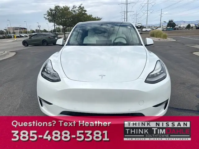 2022 Tesla Model Y Long Range photo 8