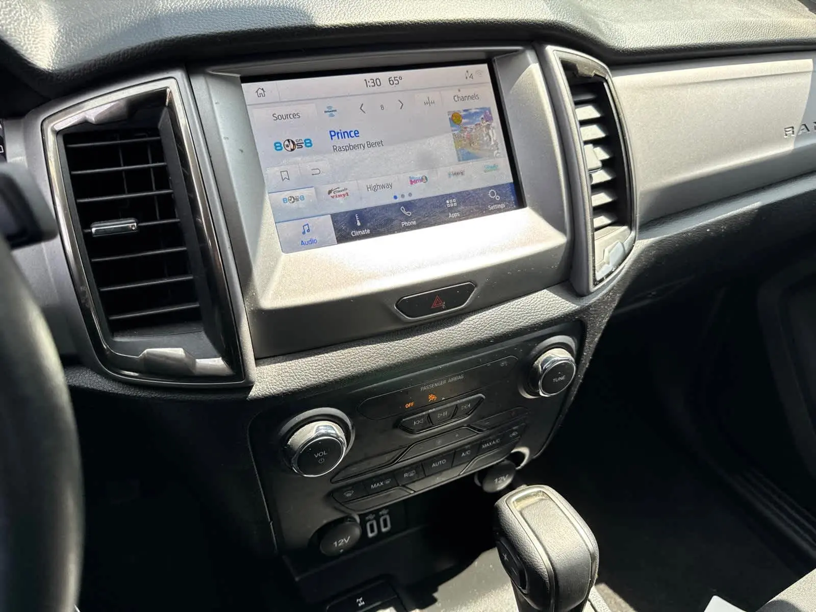 2023 Ford Ranger XLT photo 25