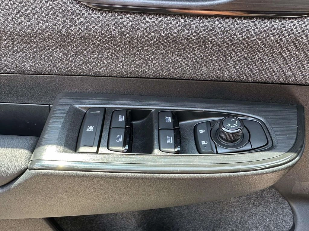 2026 Subaru Outback Limited - Photo 34