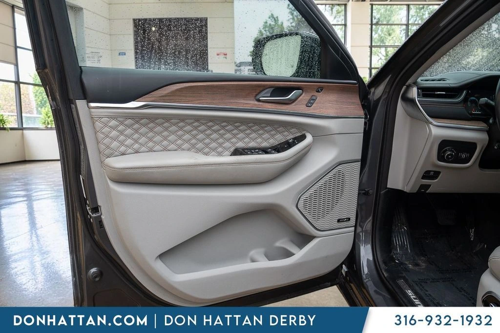 2021 Jeep Grand Cherokee L Summit - Photo 14