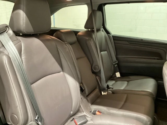 2024 Honda Odyssey EX-L - Photo 17
