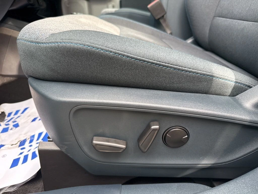 2025 Ford Maverick XLT - Photo 14