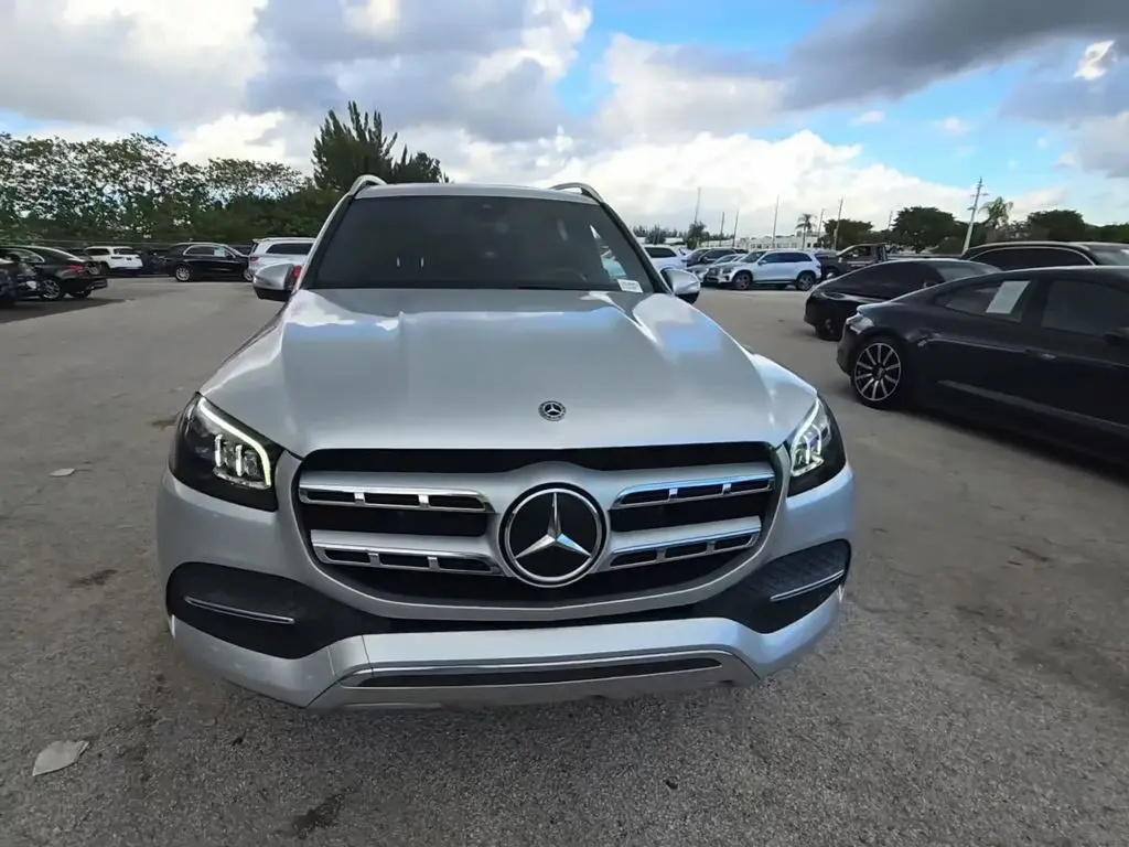 2020 Mercedes-Benz GLS GLS450's photo