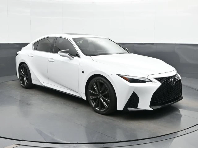 2024 Lexus IS