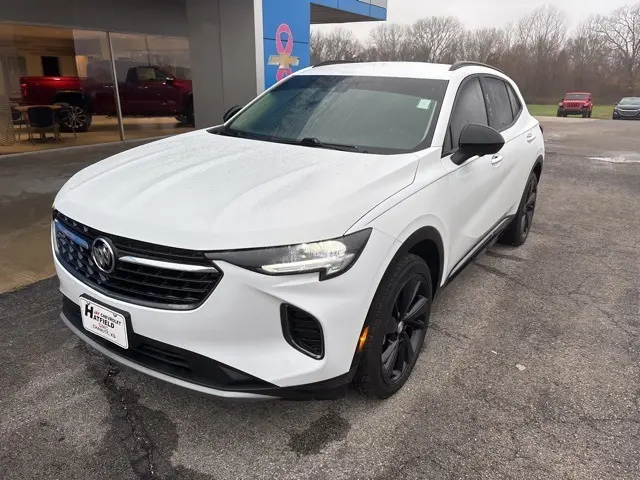 2021 Buick Envision Essence's photo