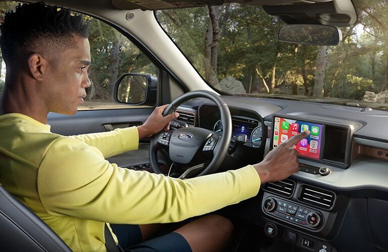 2022 Ford Maverick XLT front interior