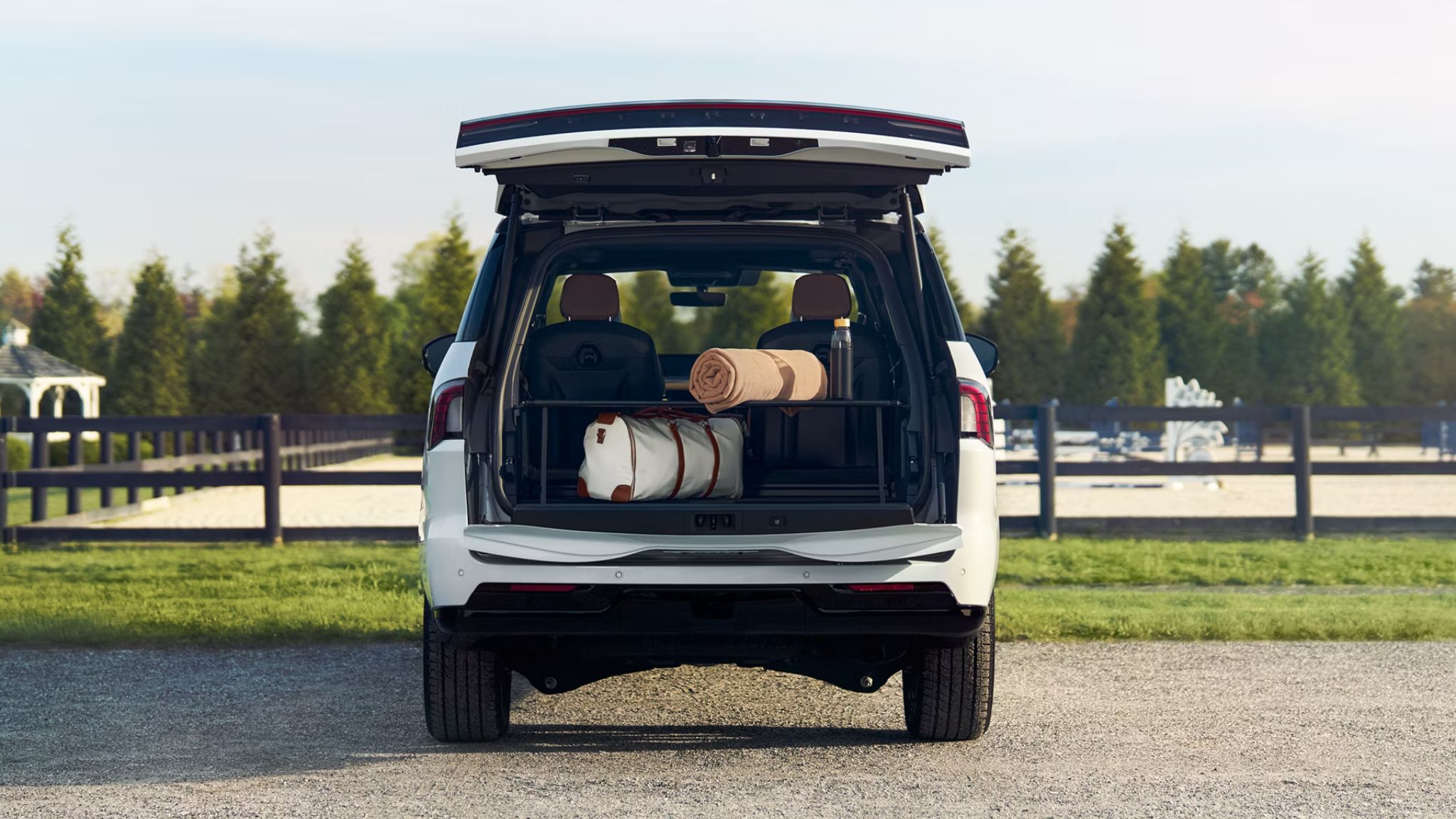 2027 Lincoln Navigator