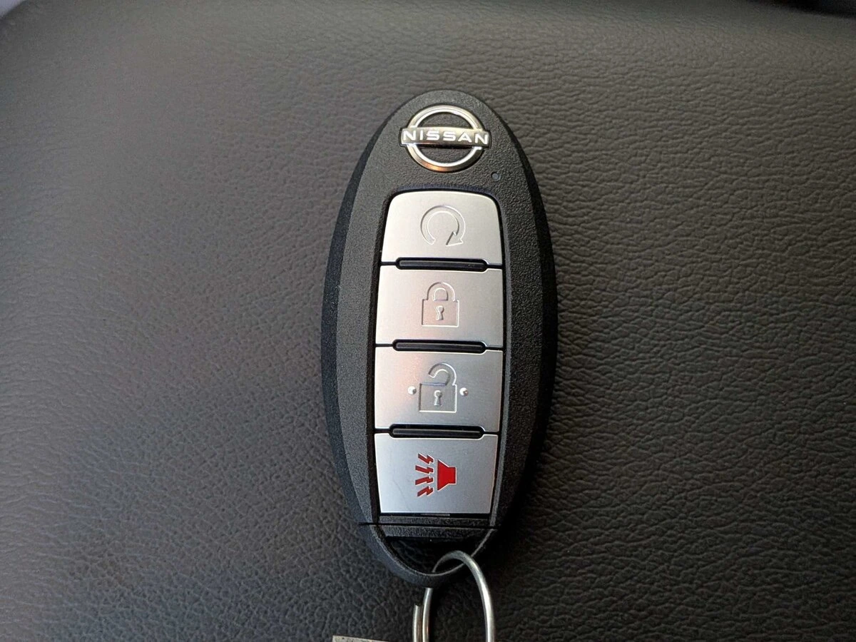 2026 Nissan Frontier SV - Photo 23