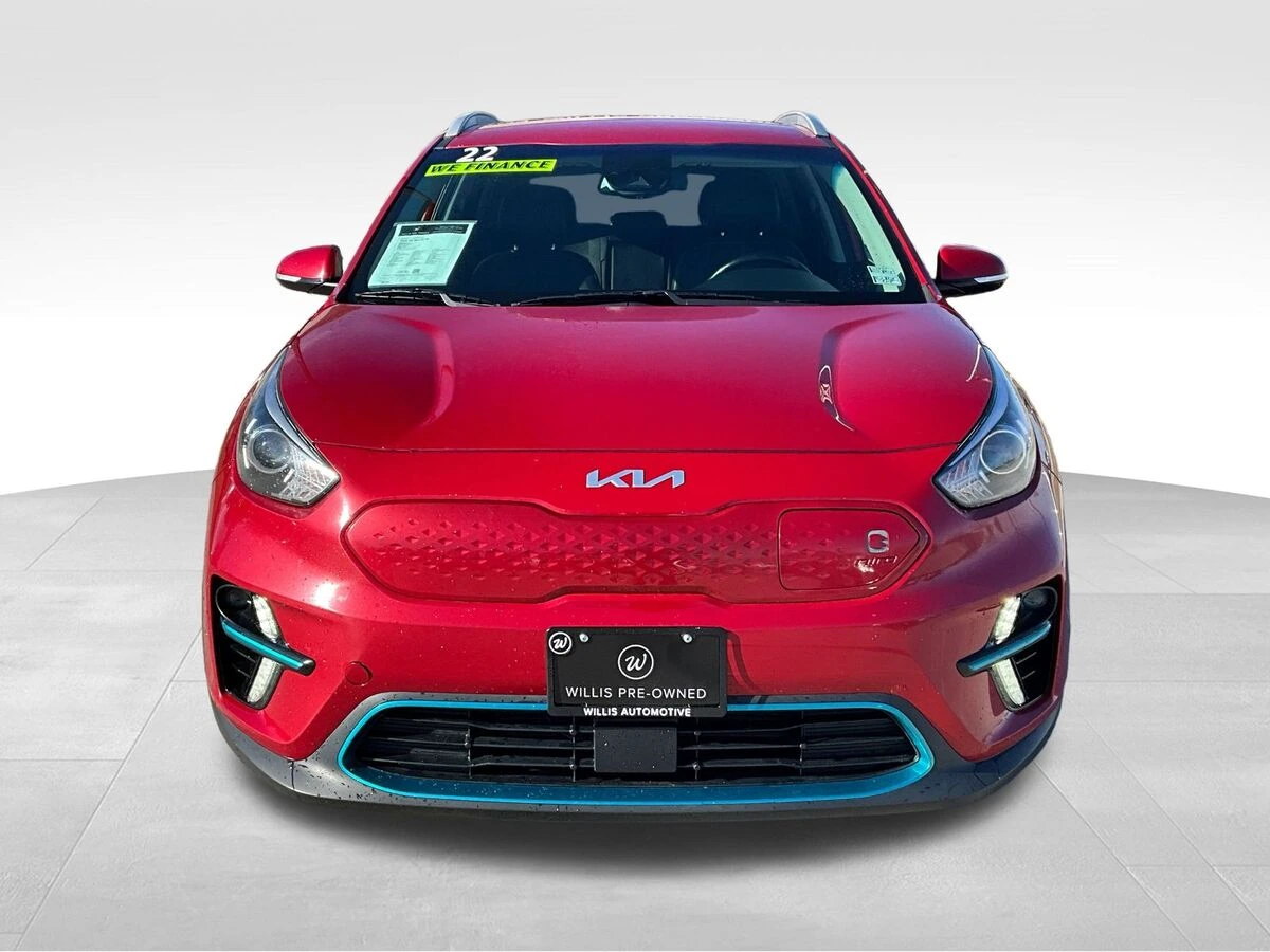 Used 2022 Kia Niro EX with VIN KNDCC3LG6N5115615 for sale in Des Moines, IA