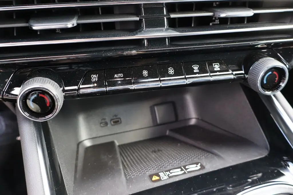 2026 Chevrolet Traverse Z71 photo 24