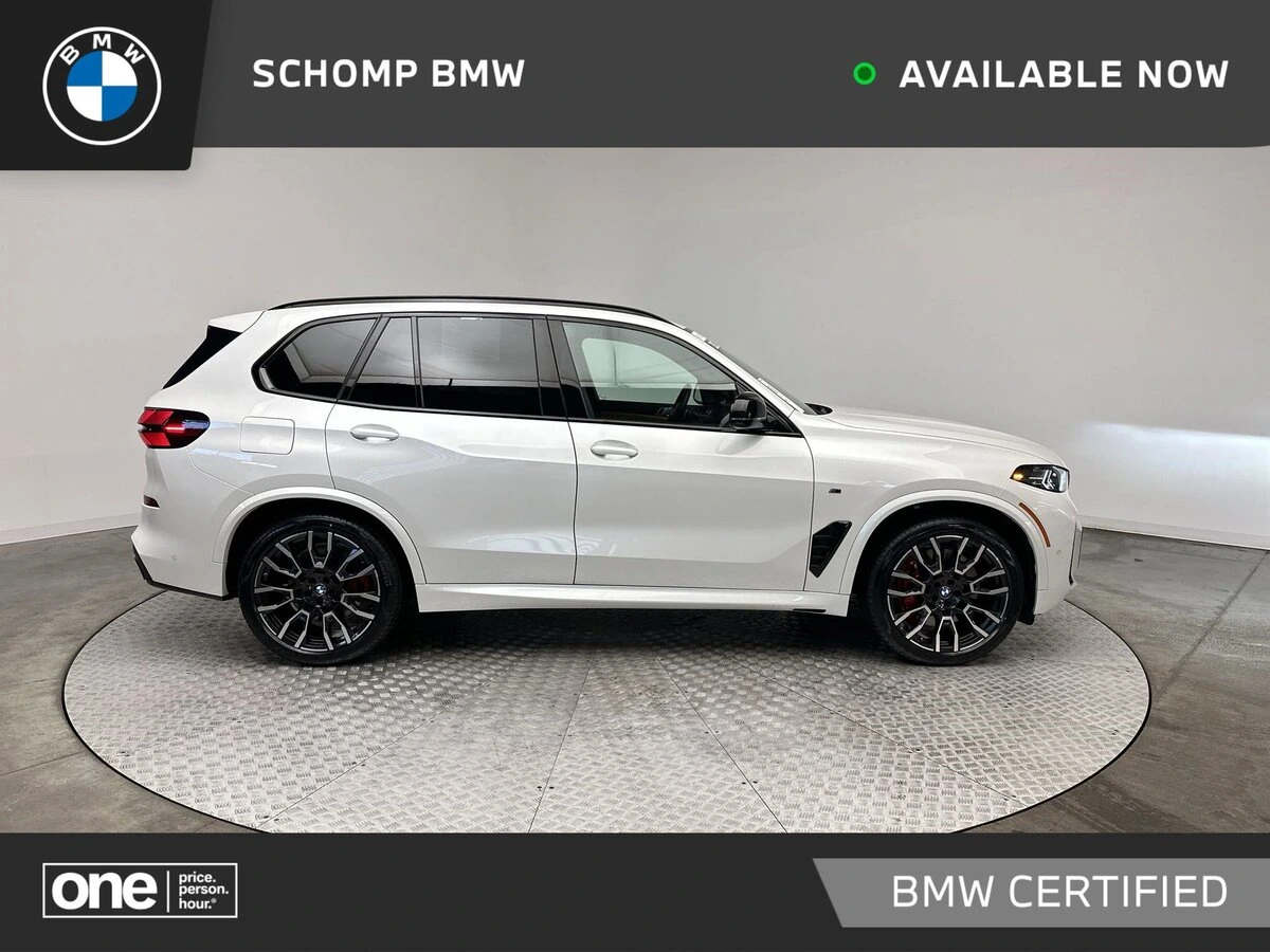 2025 BMW X5 M60i's photo