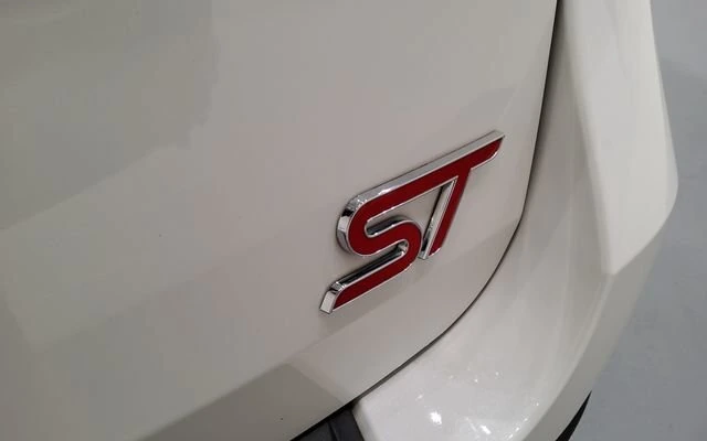 2023 Ford Explorer ST - Photo 29