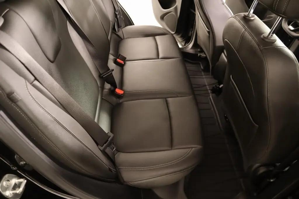 2024 Buick Encore GX Sport Touring photo 12