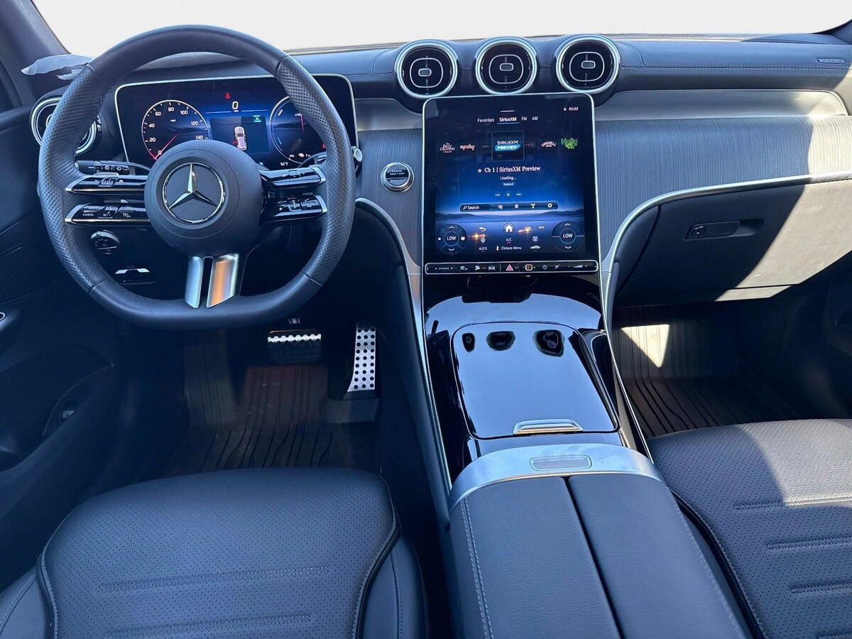 2025 Mercedes-Benz GLC Base - Photo 18