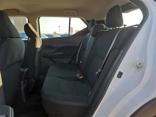 2025 Nissan Kicks Play S photo 15