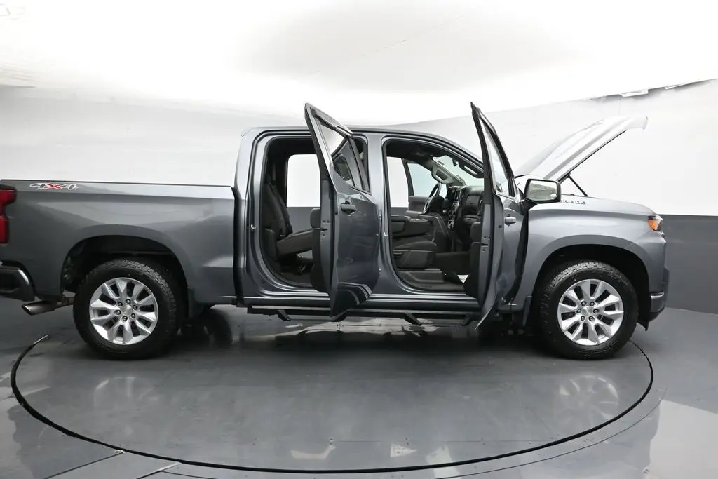 2020 Chevrolet Silverado 1500 Custom photo 42