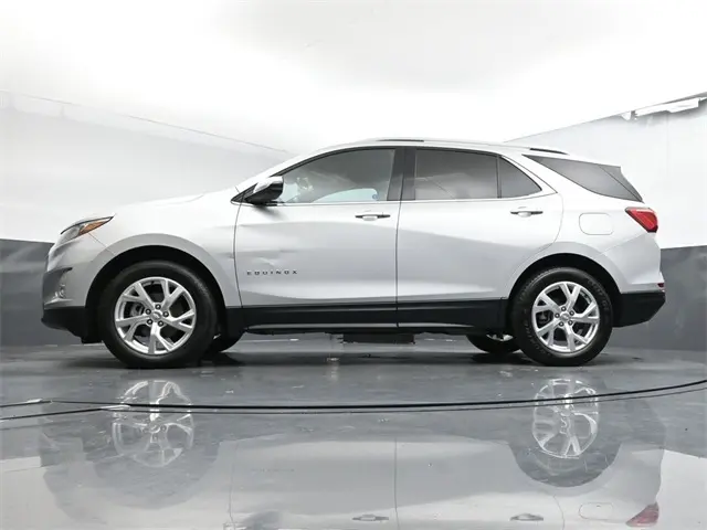 2020 Chevrolet Equinox Premier photo 29