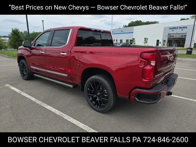2025 Chevrolet Silverado 1500 High Country photo 3