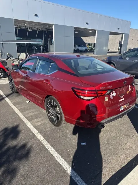 2020 Nissan Sentra SR photo 2