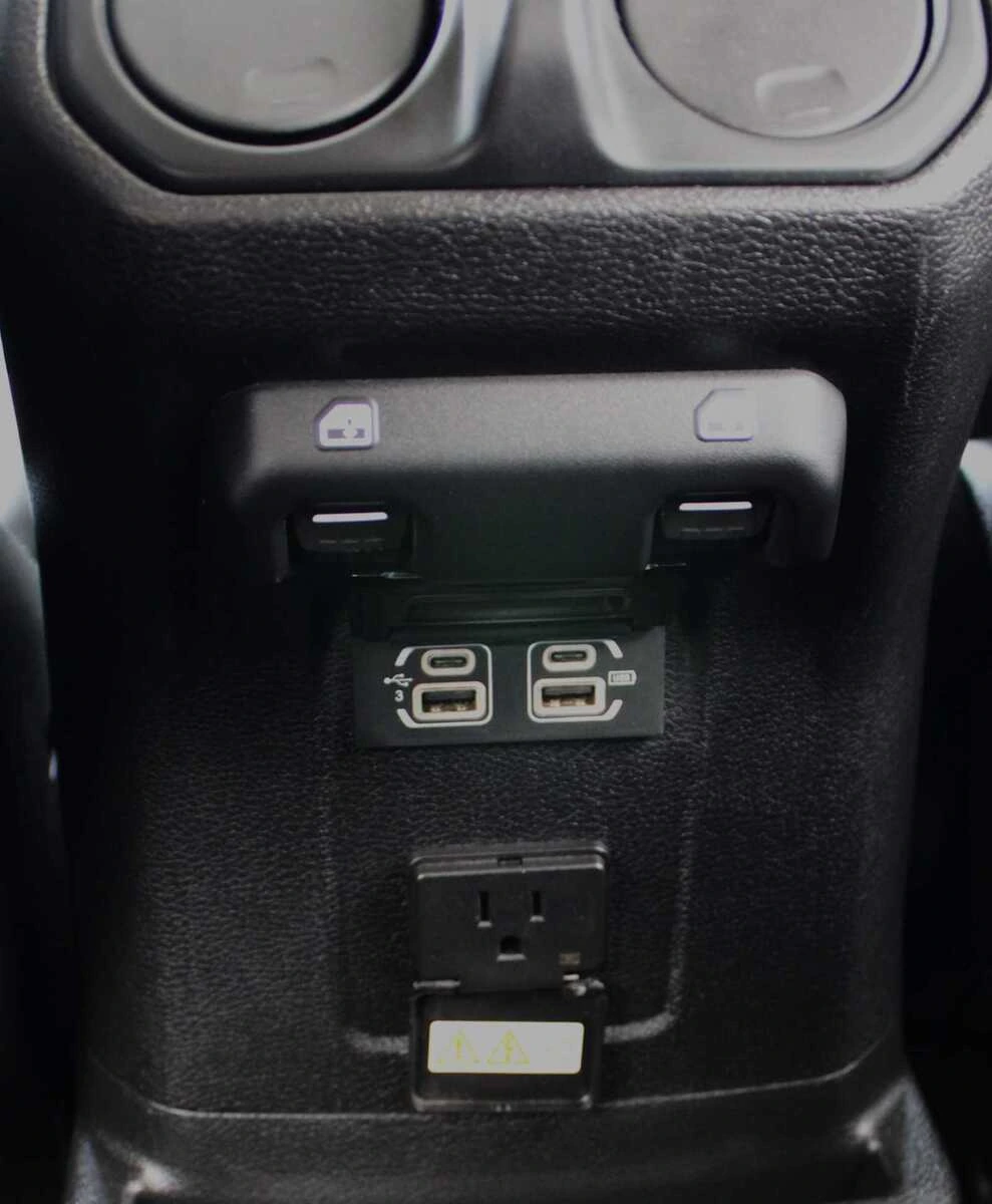 2018 Jeep All-New Wrangler Unlimited Sahara - Photo 34