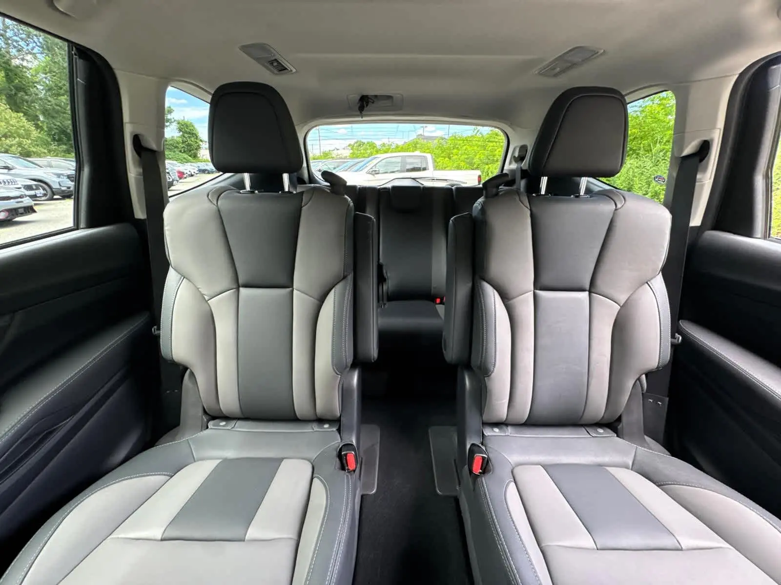 2022 Subaru Ascent Onyx Edition photo 27