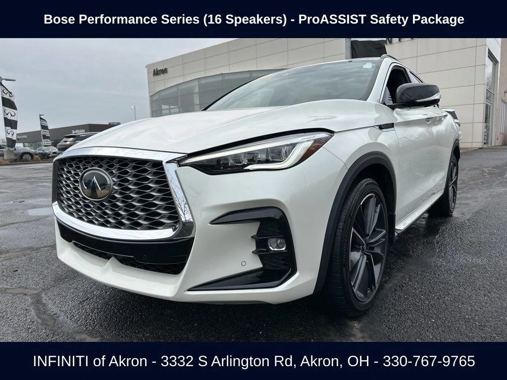2022 INFINITI QX55 Essential