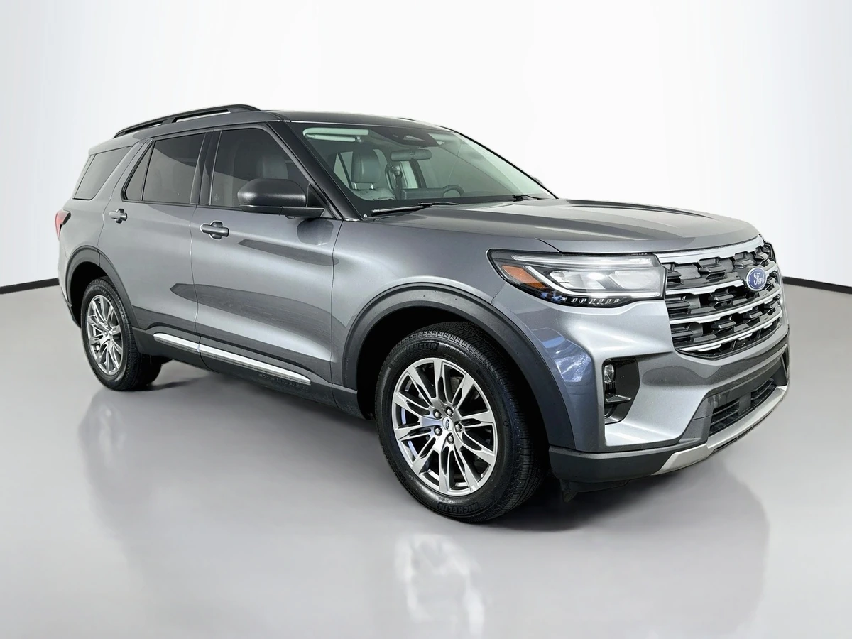 2025 Ford Explorer