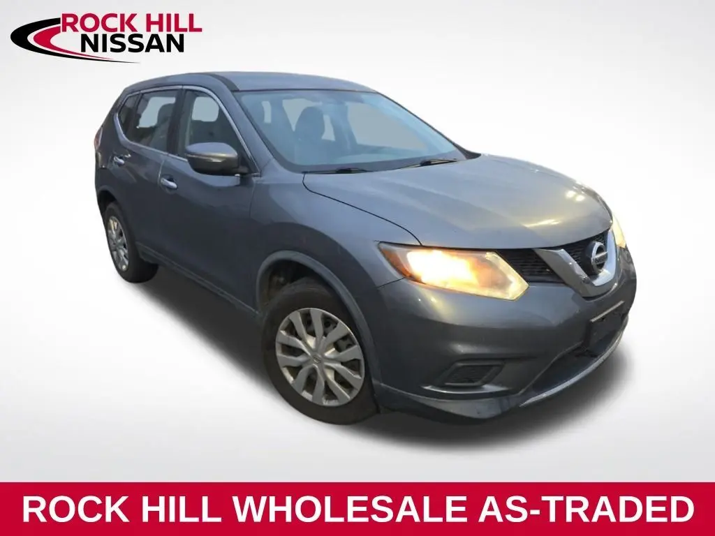 2015 Nissan Rogue S's photo