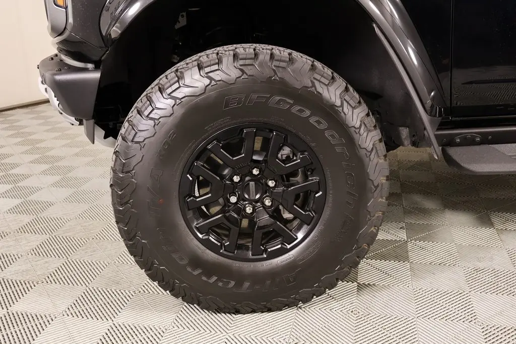 2024 Ford Bronco Raptor photo 18