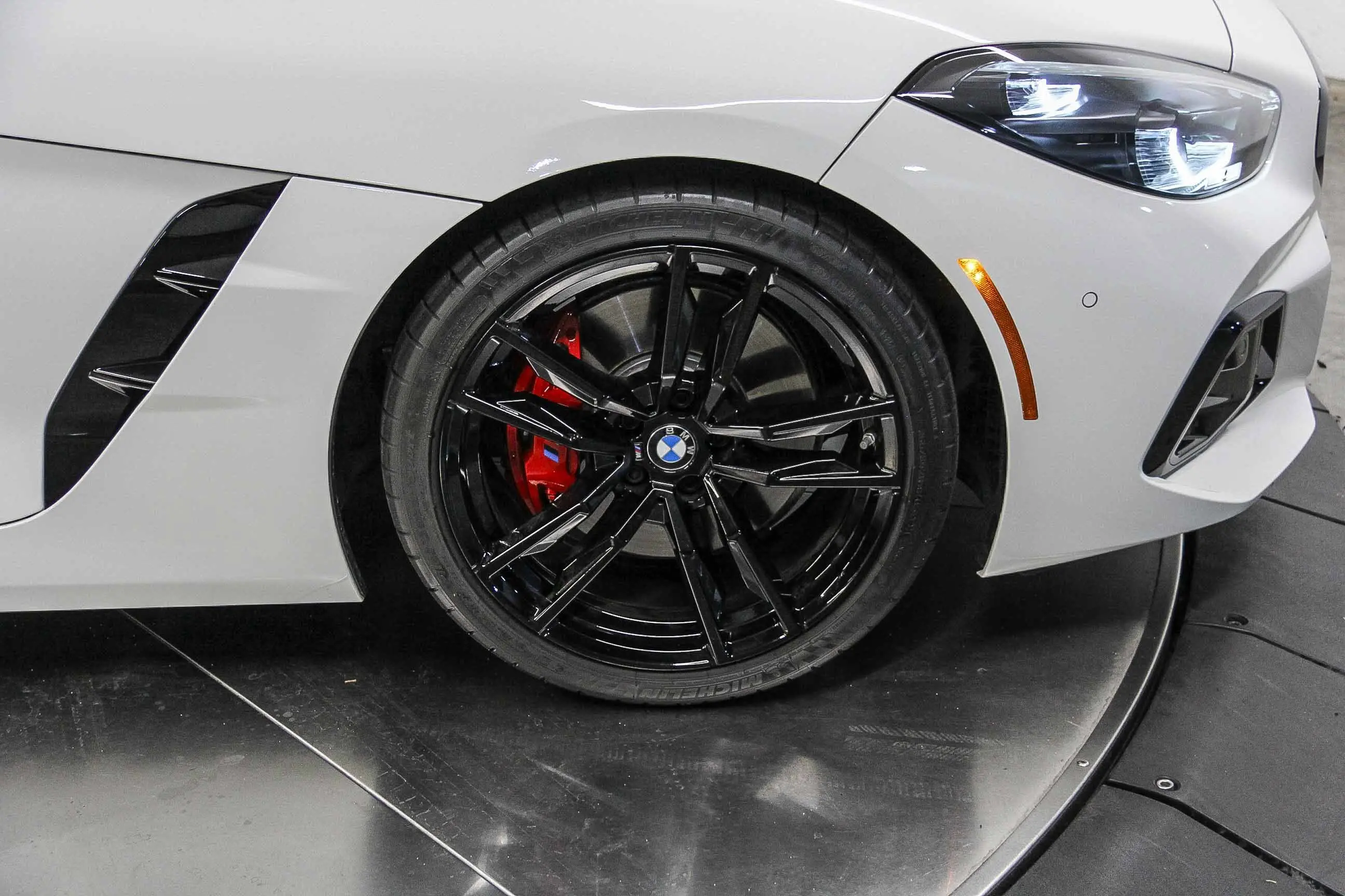 2026 Bmw Z4 M40i Roadster photo 14