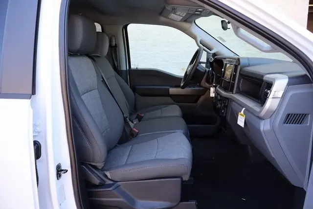 2026 Ford F-350 photo 34