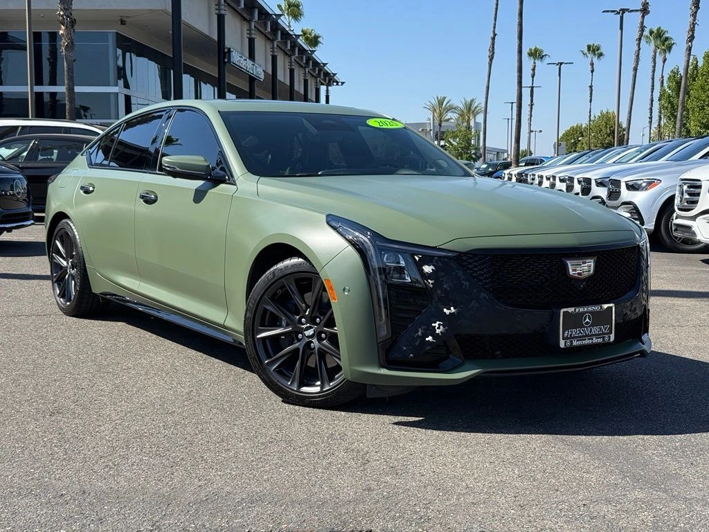 2025 Cadillac CT5 V-Series's photo