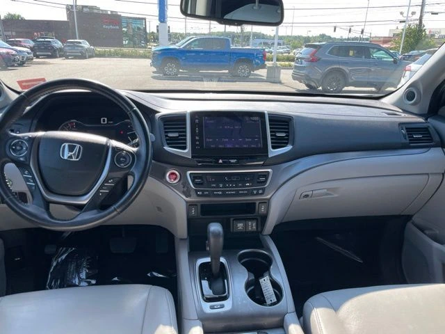 2017 Honda Pilot EX-L - Photo 16