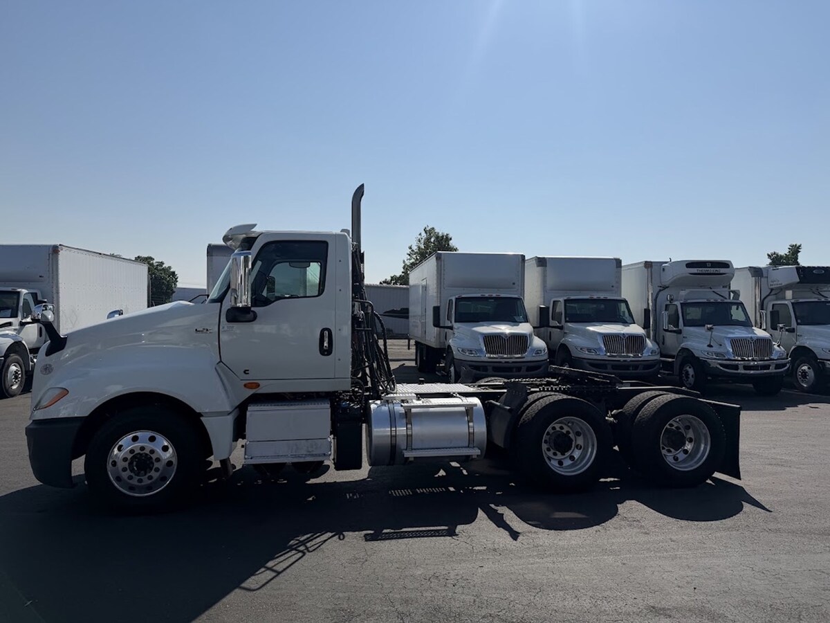 2020 International LT in Pasco, WA — photo 8