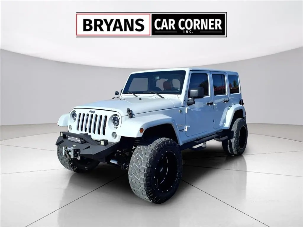 2015 Jeep Wrangler Unlimited Sahara's photo