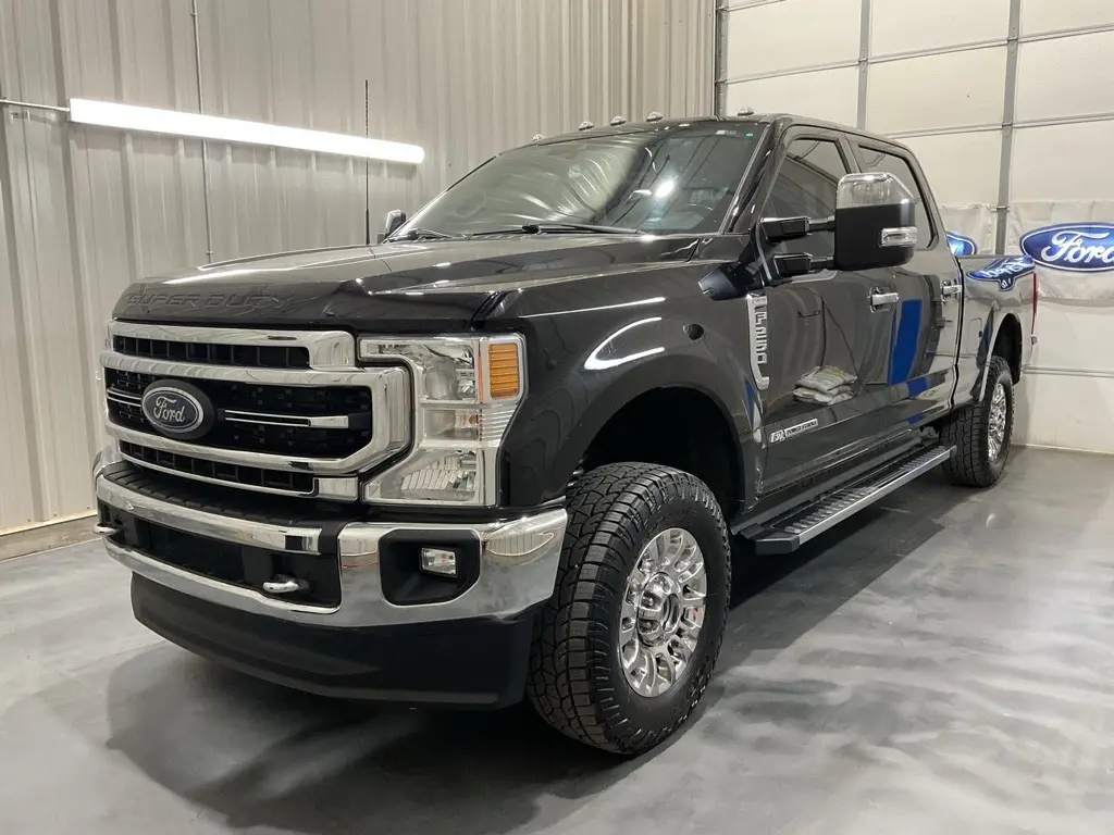 2022 Ford F-250 photo 2