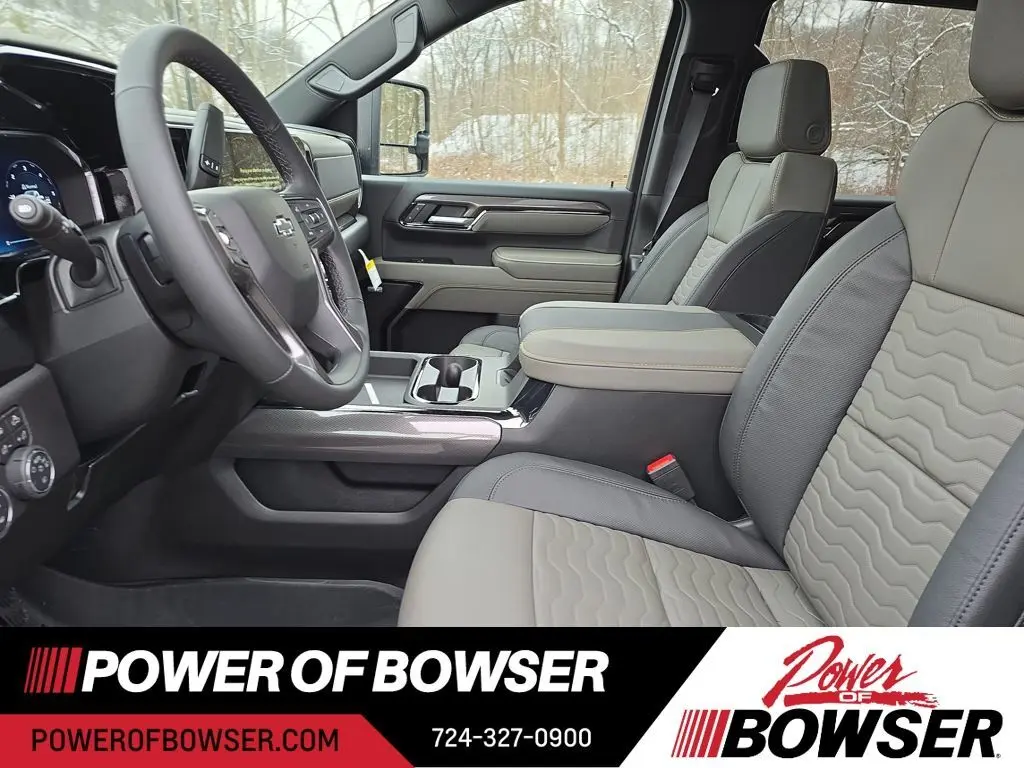 2026 Chevrolet Silverado 2500HD ZR2 photo 4