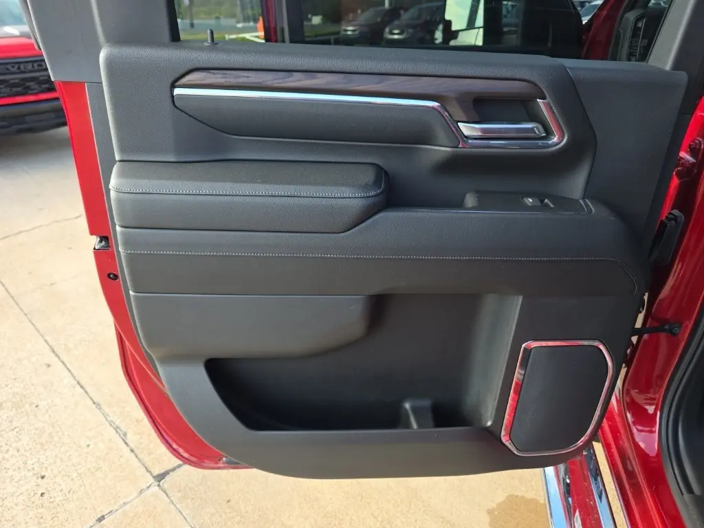 2024 Gmc Sierra HD SLT photo 20