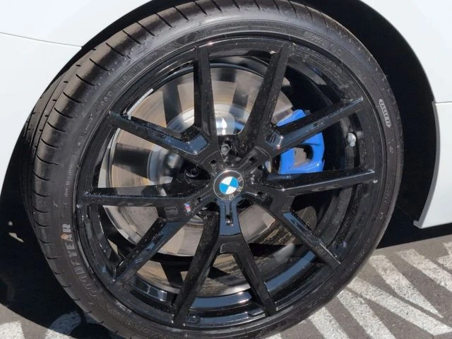 2026 BMW 8 Series 840i - Photo 19