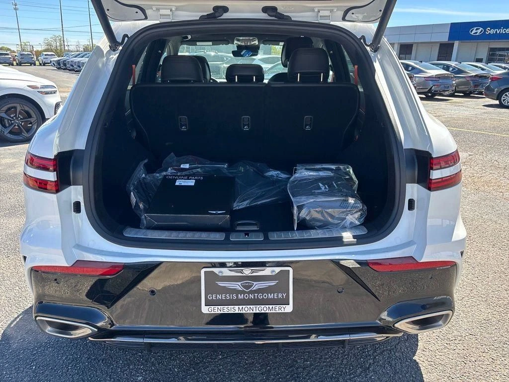 2026 GENESIS GV70 Sport Prestige - Photo 9