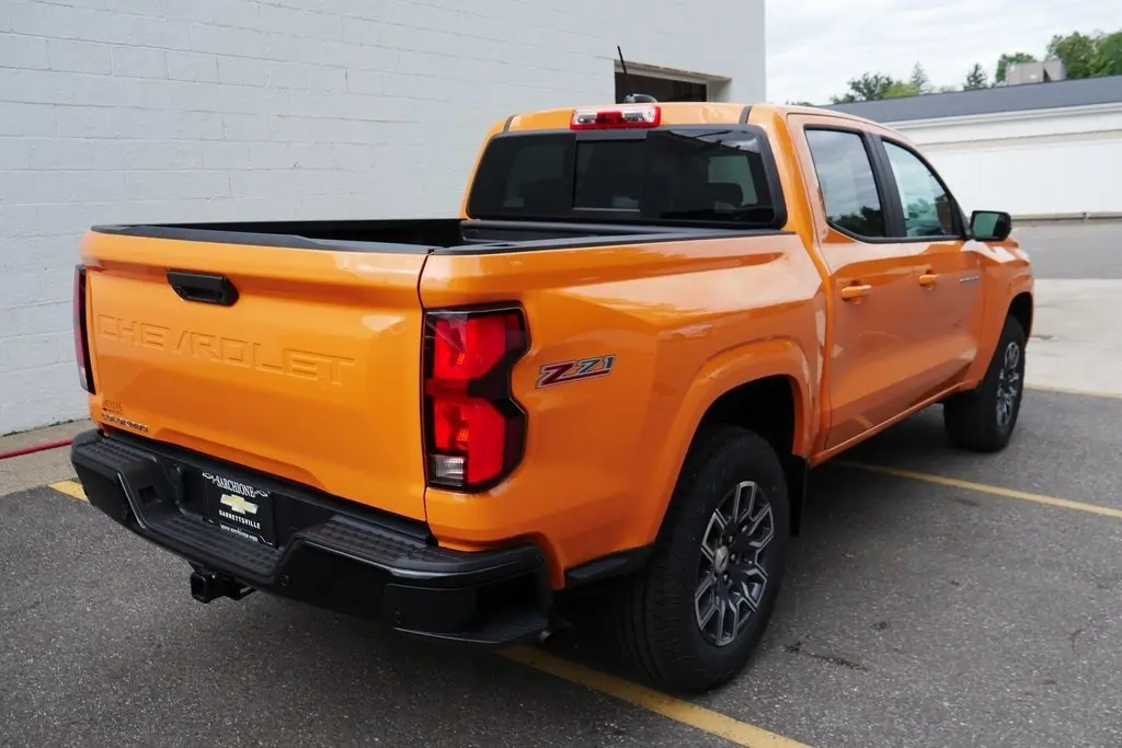 2026 Chevrolet Colorado Z71 photo 7
