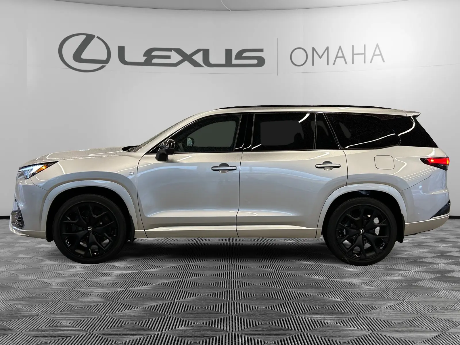 2025 Lexus TX 350 F SPORT photo 2