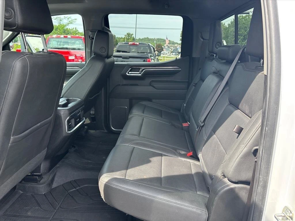 2024 Chevrolet Silverado 1500 LTZ - Photo 19