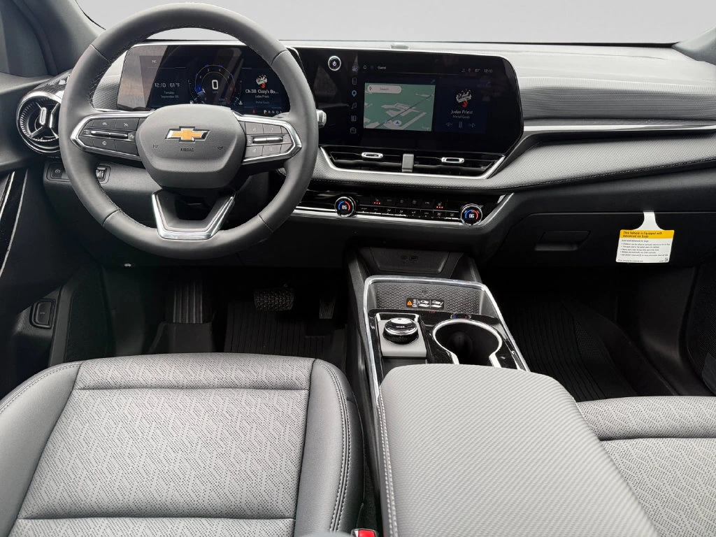 2027 Chevrolet Equinox LT - Photo 24